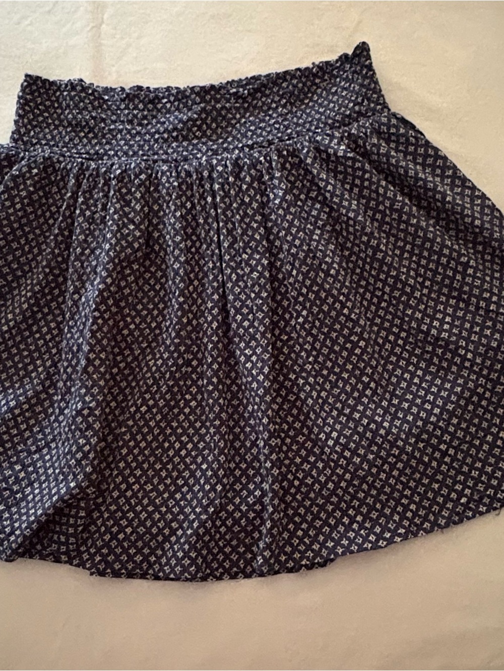 Old Navy Navy Blue Smocked Waist Skirt with Small White Geometric Print
